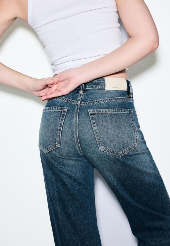 D92 Rovné džíny Wide Leg D92 Rovné džíny Wide Leg