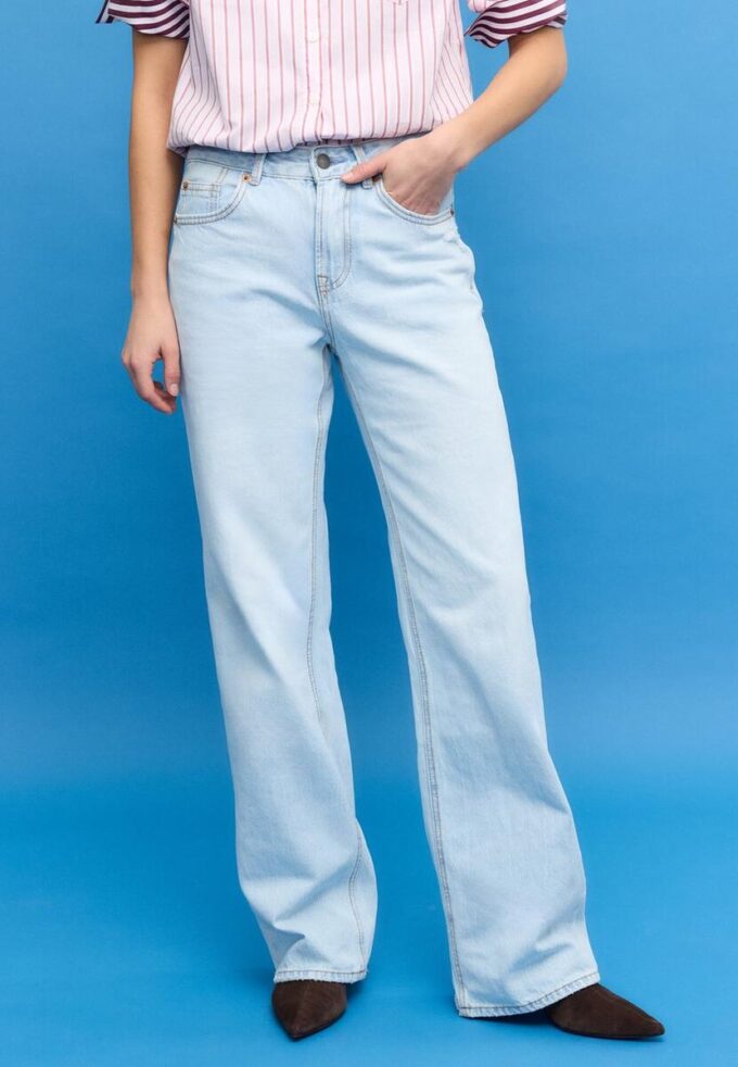 D92 Rovné džíny Wide Leg D92 Rovné džíny Wide Leg