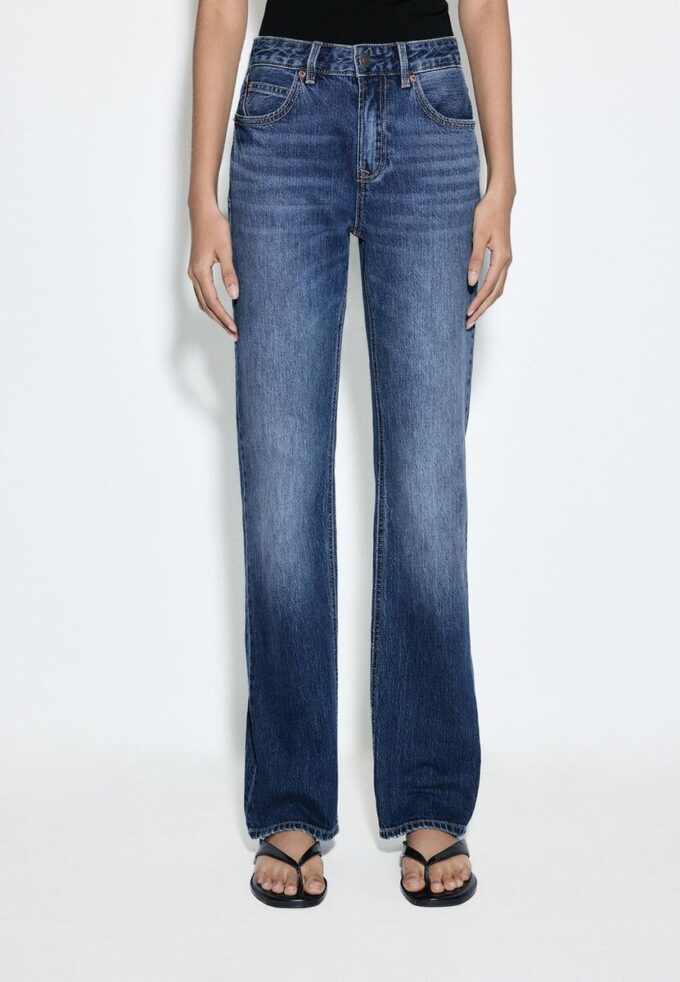 D98 Džíny s rovnými nohavicemi