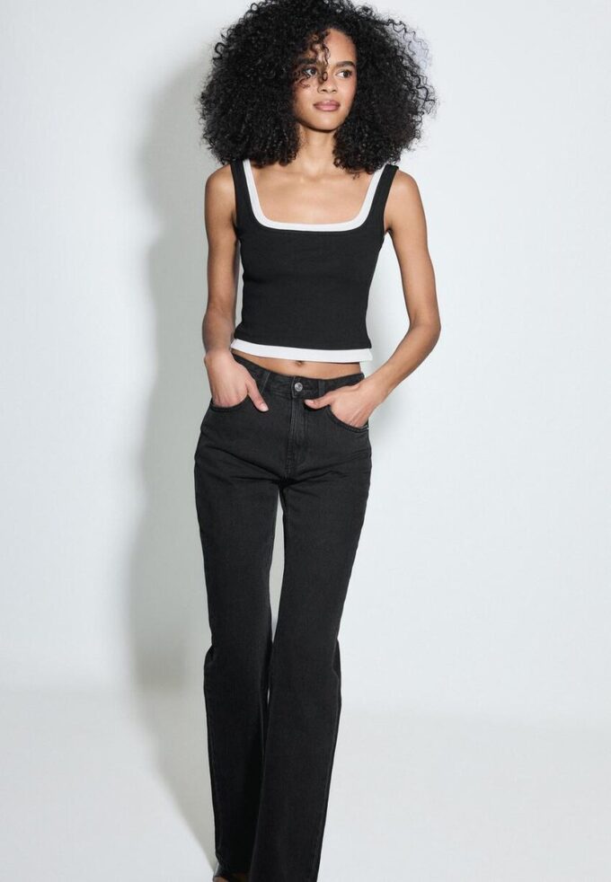 D98 Džíny s rovnými nohavicemi