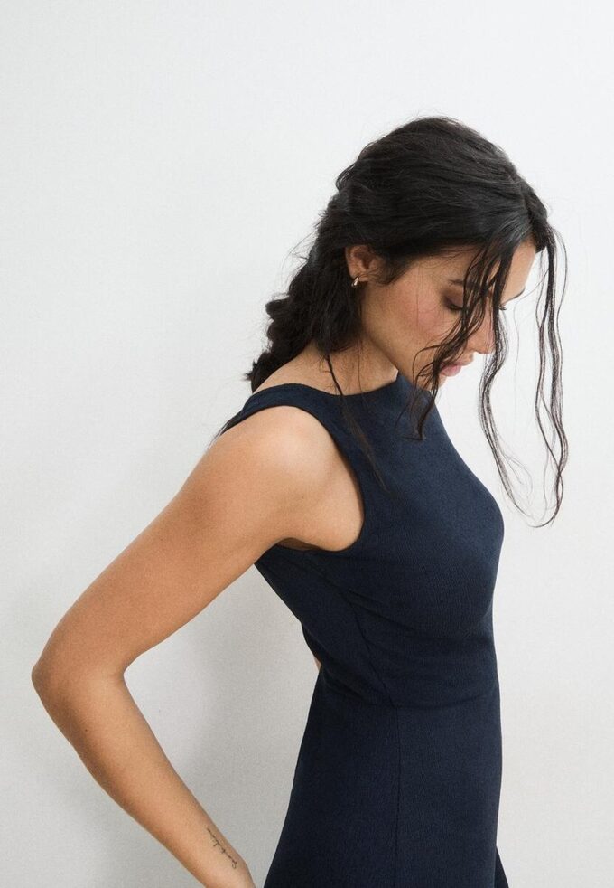 Dlouhý rovný kombinéza bez rukávů