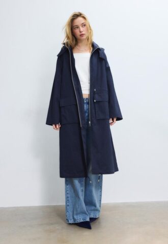 Dlouhá splývavá parka