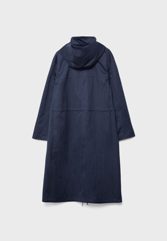 Dlouhá splývavá parka Dlouhá splývavá parka