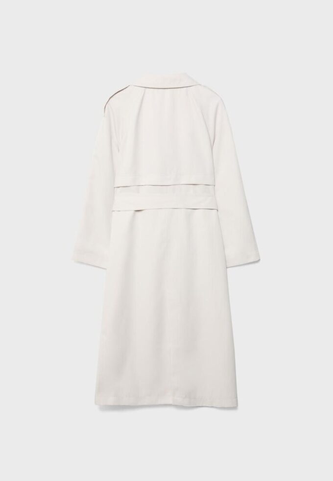 Dlouhý splývavý trenčkot