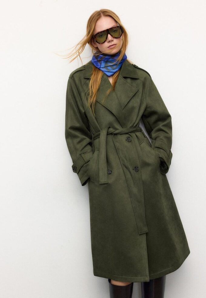 Dlouhý trenčkot z umělé semiše