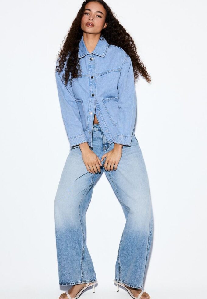 Džínová bunda s kapsami