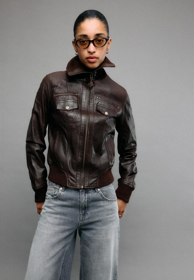 Žebrovaná kožená bunda