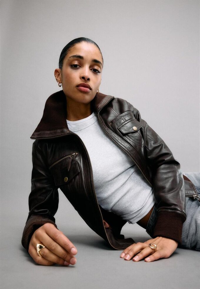 Žebrovaná kožená bunda