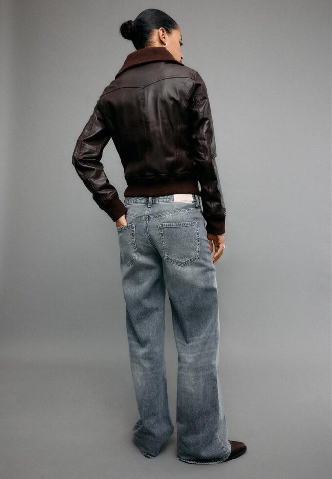 Žebrovaná kožená bunda