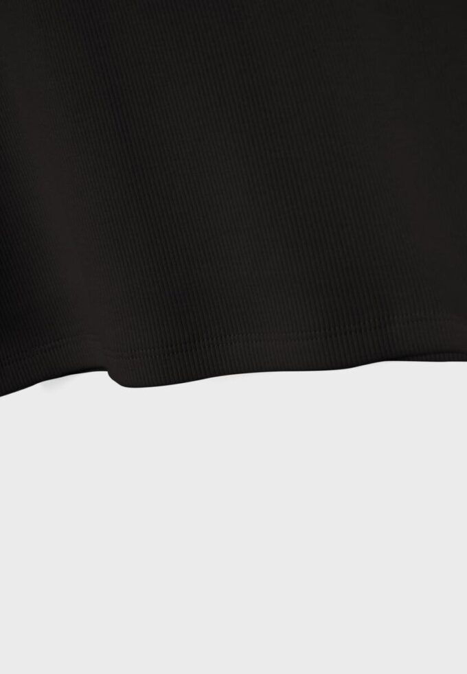 Žebrované tričko s racerbackem