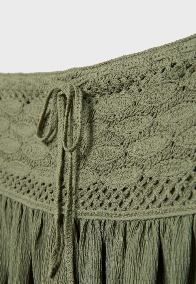 Háčkovaný bandeau top Háčkovaný bandeau top
