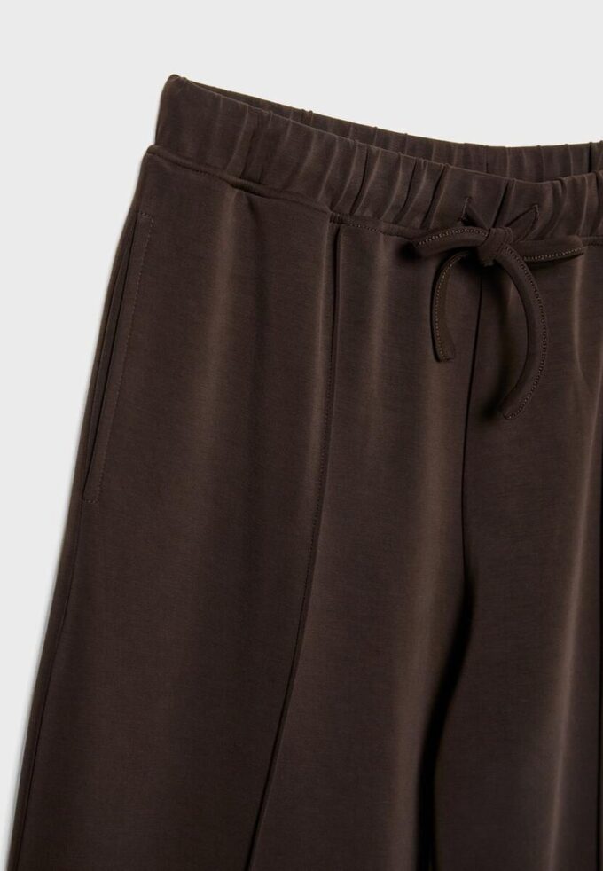Joggerové kalhoty Jemné na dotek s Wide Leg nohavicemi a detailem švu vpředu Joggerové kalhoty Jemné na dotek s Wide Leg nohavicemi a detailem švu vpředu