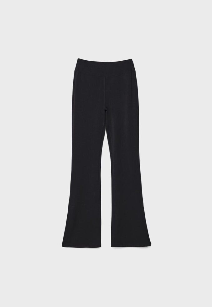 Kalhoty s rozšiřujícími se nohavicemi Jemné na dotek