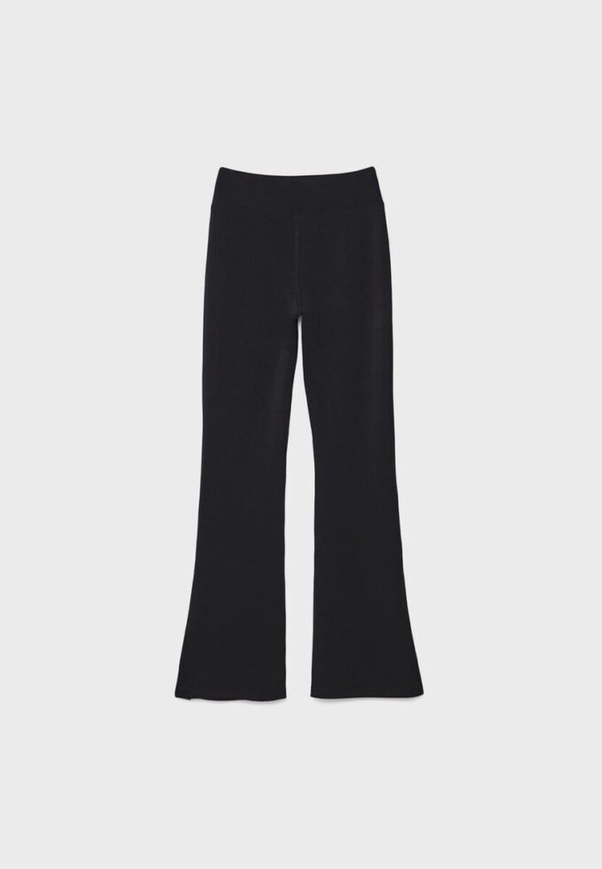 Kalhoty s rozšiřujícími se nohavicemi Jemné na dotek