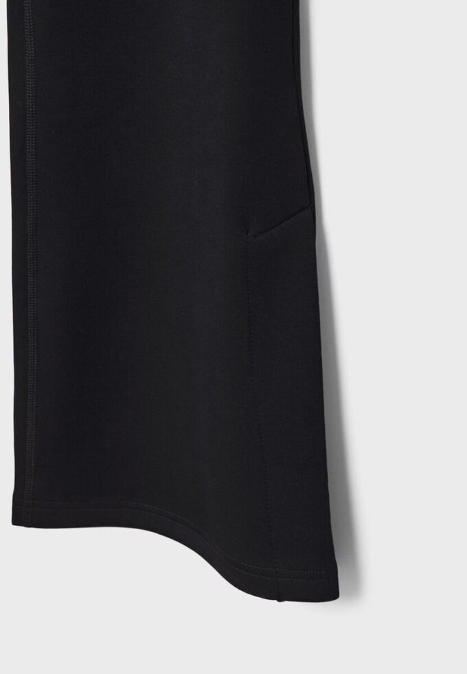 Kalhoty s rozšiřujícími se nohavicemi Jemné na dotek