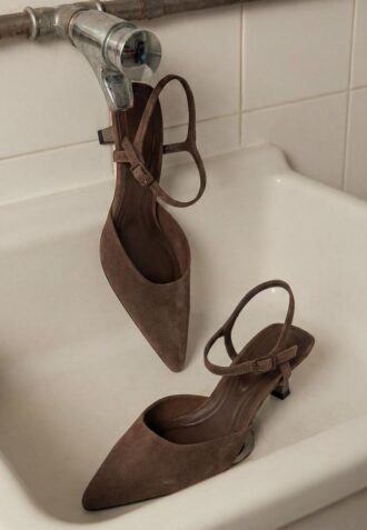 Kožené boty na podpatku