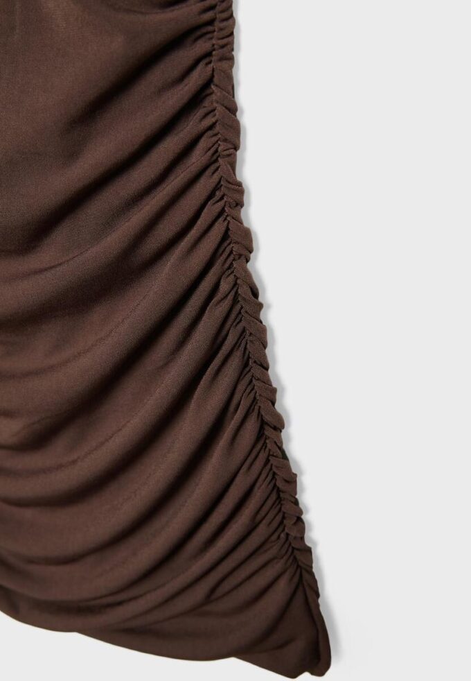 Krátké šaty s pláštěm