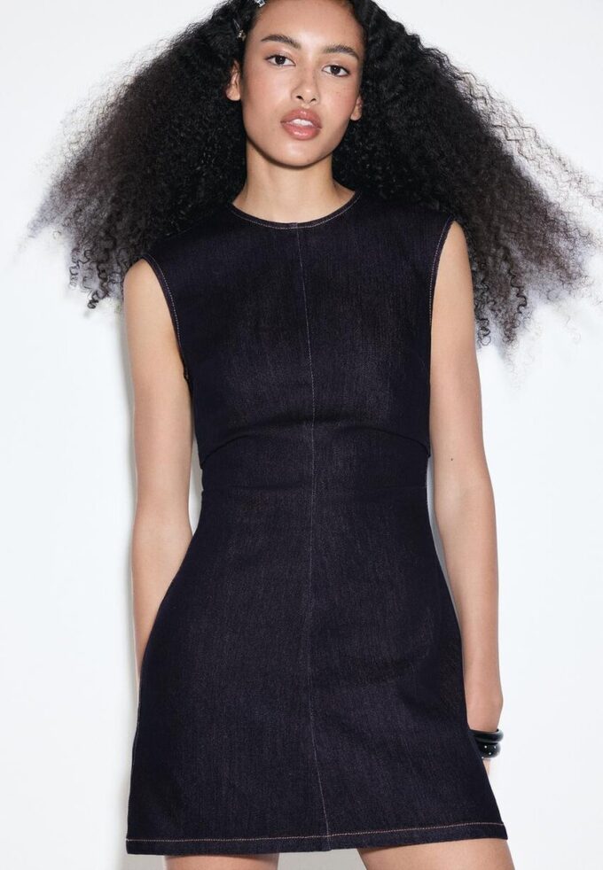 Krátké džínové šaty