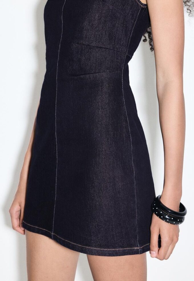Krátké džínové šaty