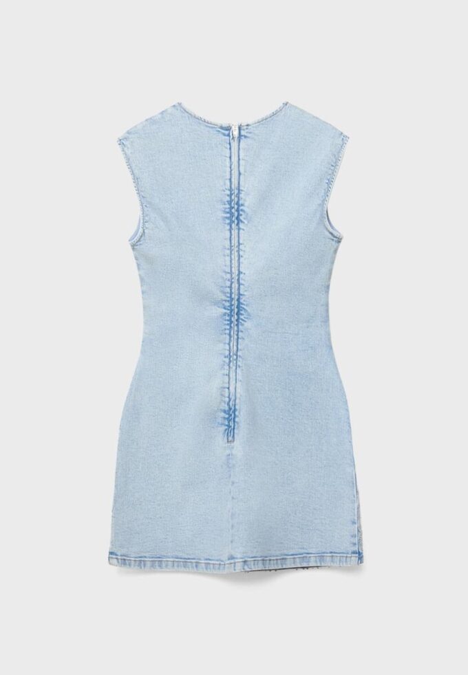 Krátké džínové šaty s kamínky