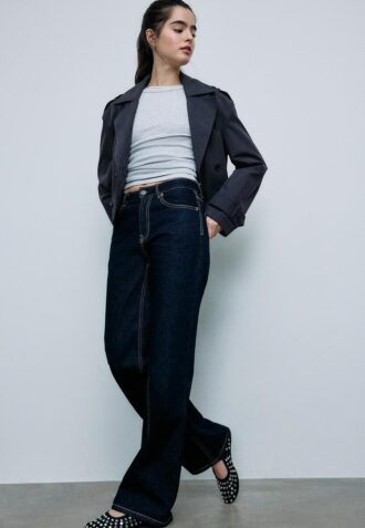 Krátký dvouřadý trenčkot