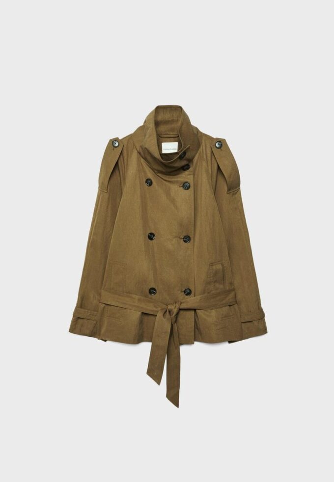 Krátký trenčkot s vysokým límcem