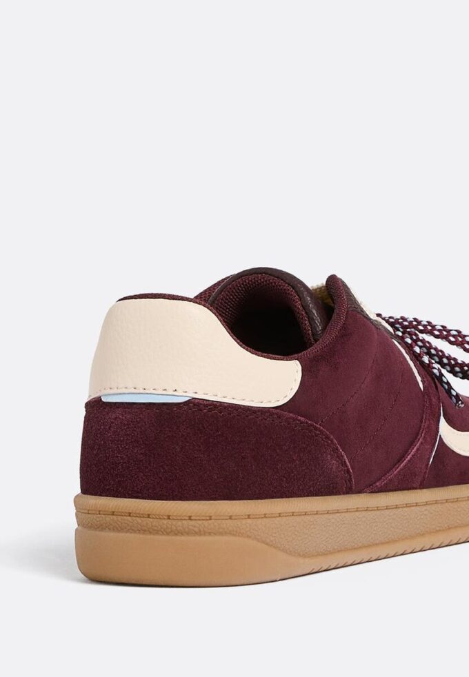 Ležérní tenisky s dvojitými tkaničkami