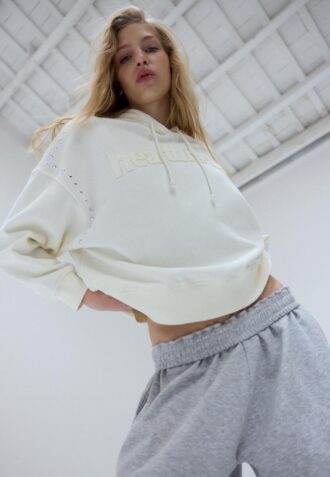 Mikina s kapucí s cvočky a výšivkou Mikina s kapucí s cvočky a výšivkou