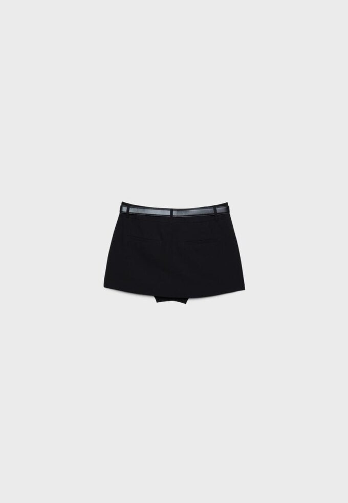 Mini Skort s páskem Mini Skort s páskem