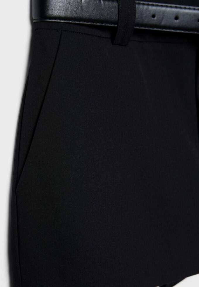 Mini Skort s páskem Mini Skort s páskem