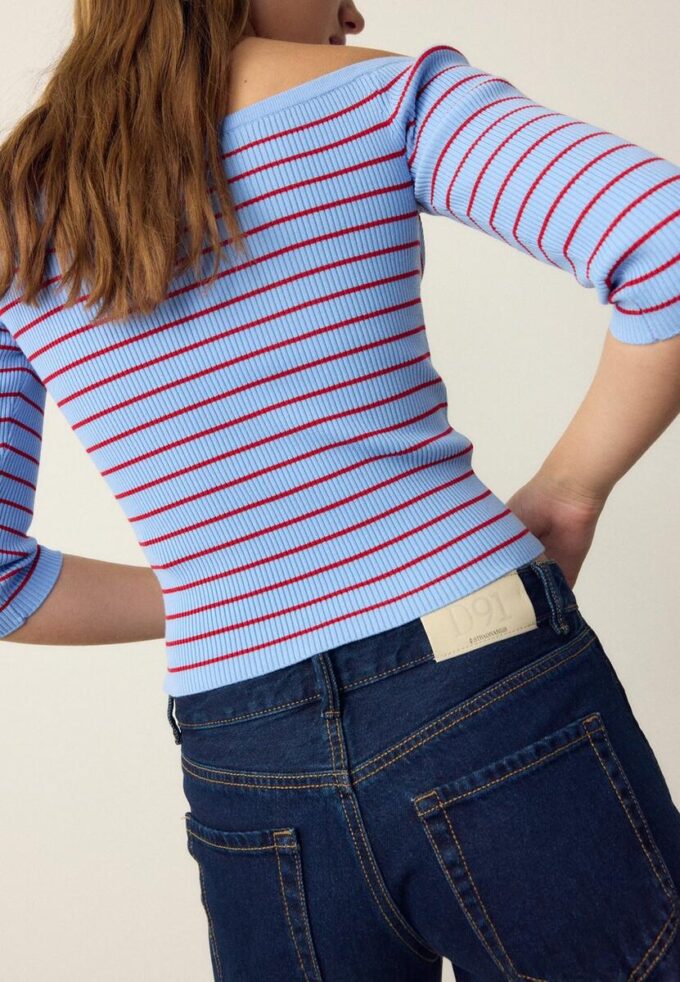 Přiléhavý pruhovaný pletený svetr Přiléhavý pruhovaný pletený svetr