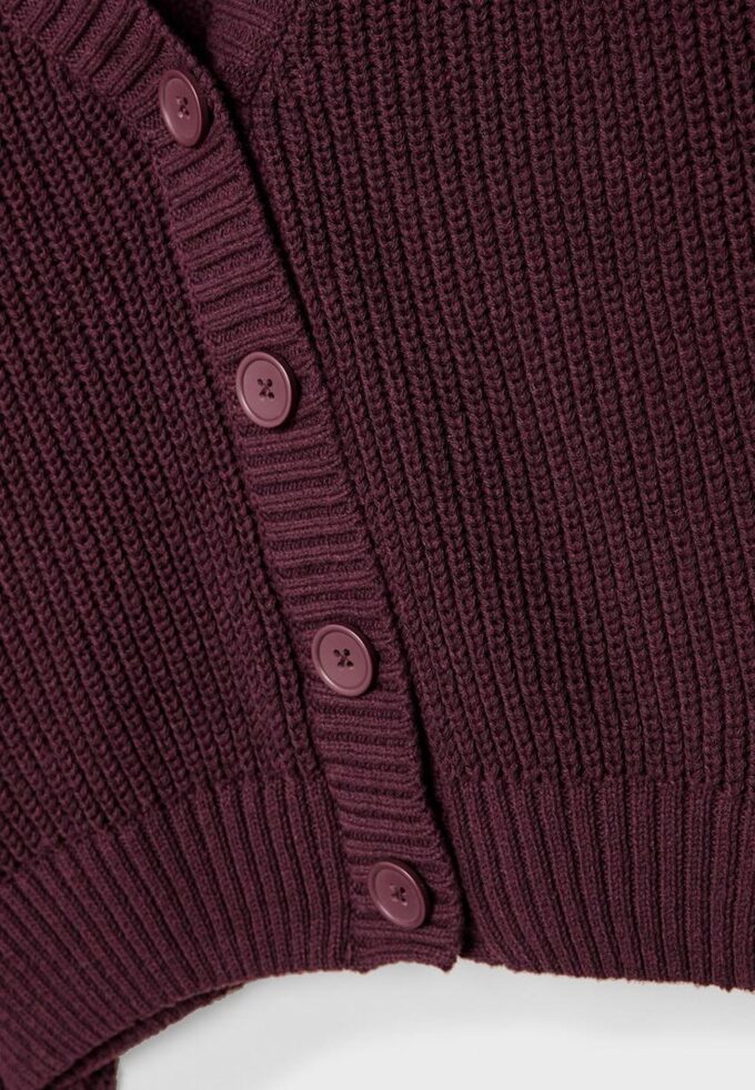 Pletený kardigan na knoflíky