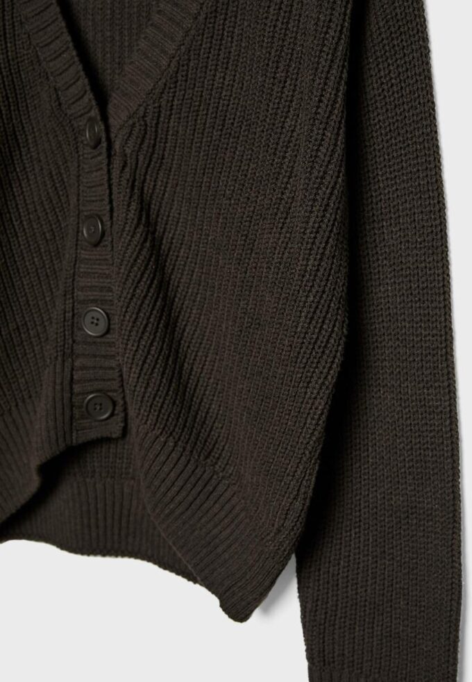 Pletený kardigan na knoflíky