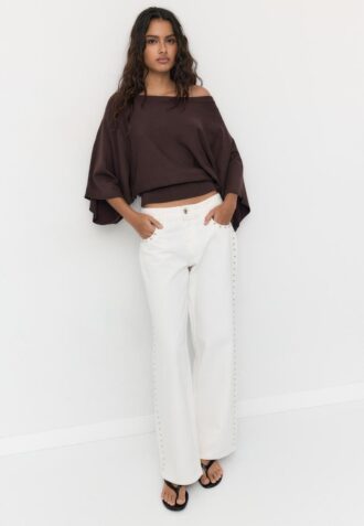 Pletený svetr s širokými rukávy Pletený svetr s širokými rukávy