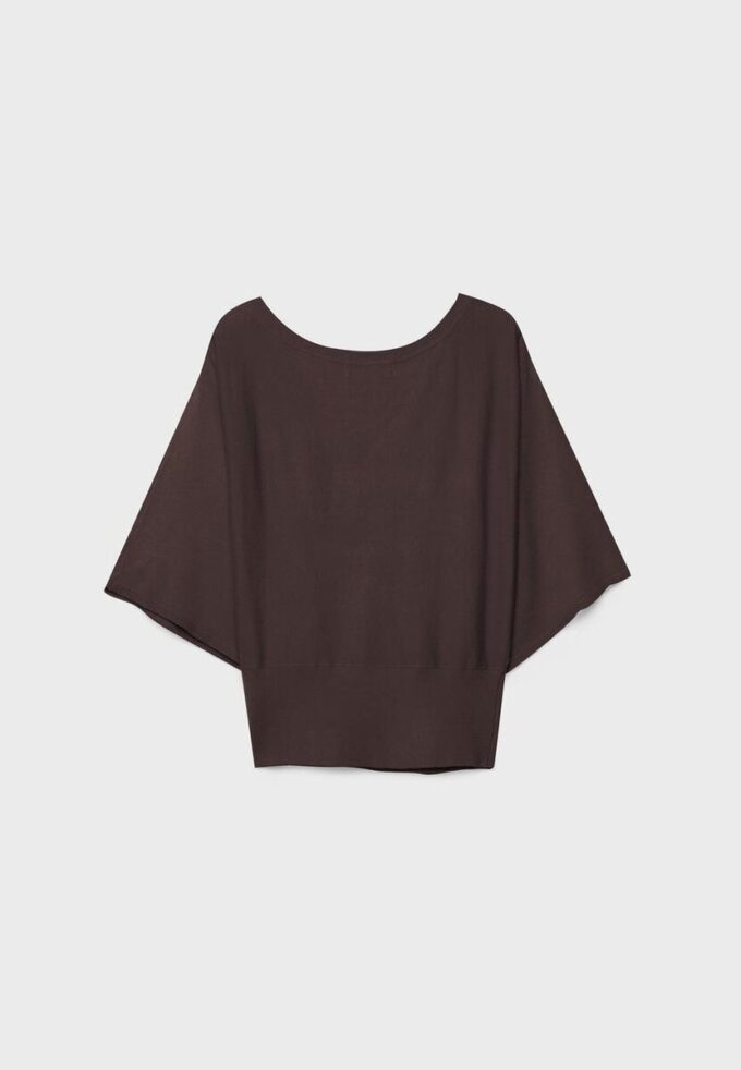 Pletený svetr s širokými rukávy Pletený svetr s širokými rukávy