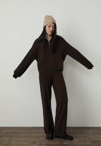 Pletený svetr se zipem Pletený svetr se zipem