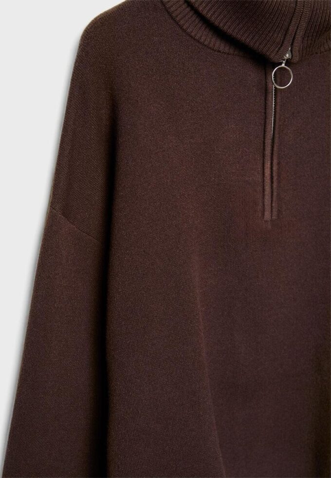 Pletený svetr se zipem