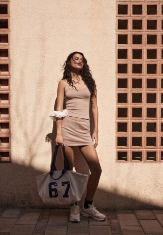 Pletený top s výstřihem za krkem Pletený top s výstřihem za krkem