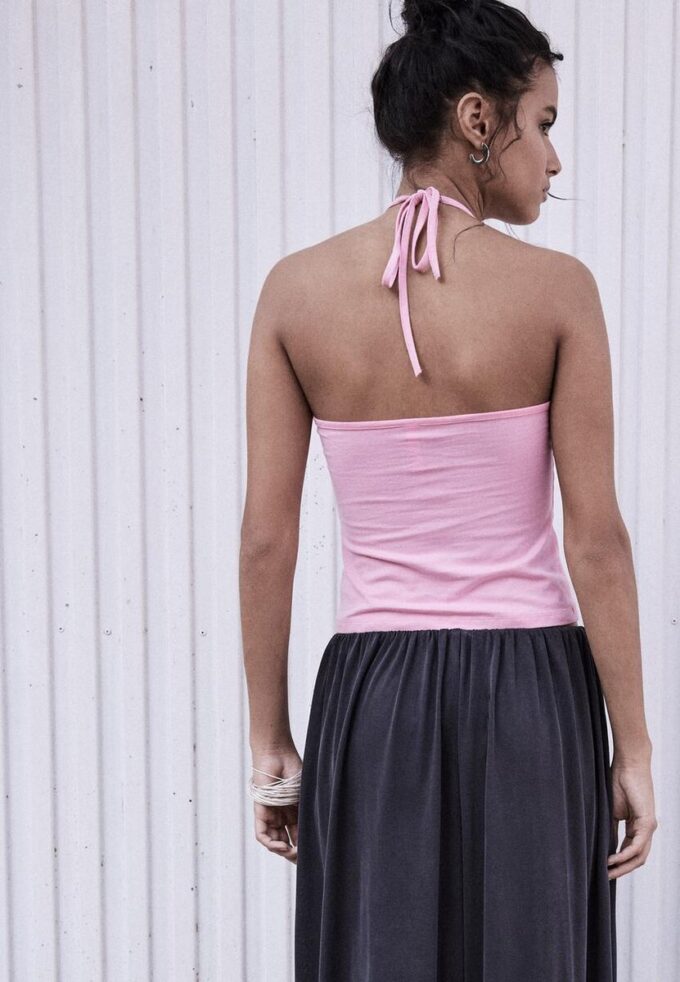 Pletený top s výstřihem za krkem