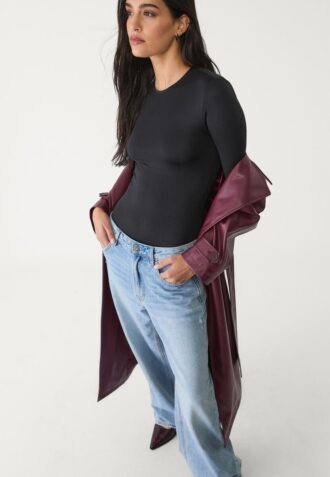 Polyamidové body s dlouhým rukávem