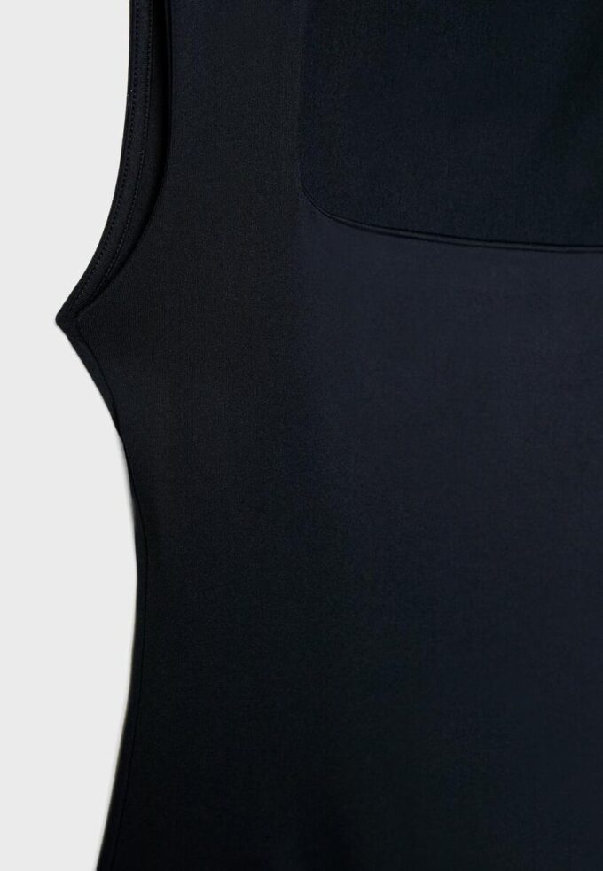 Polyamidové body s čtvercovým výstřihem Polyamidové body s čtvercovým výstřihem
