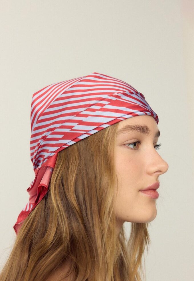 Pruhovaný kombinovaný kapesník