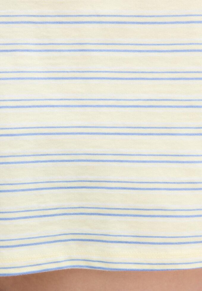 Pruhované tričko s krátkým rukávem