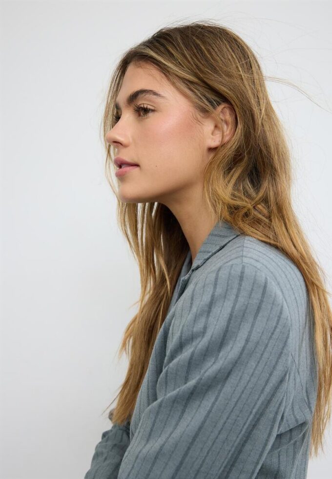 Pruhované zkrácené sako