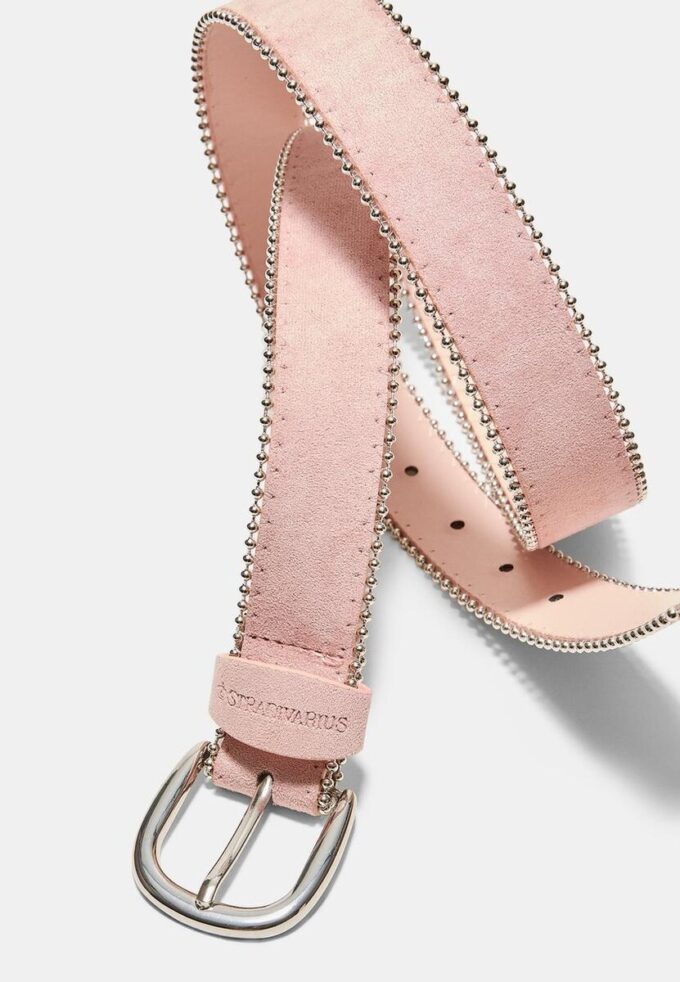 Pásek s korálky na boku