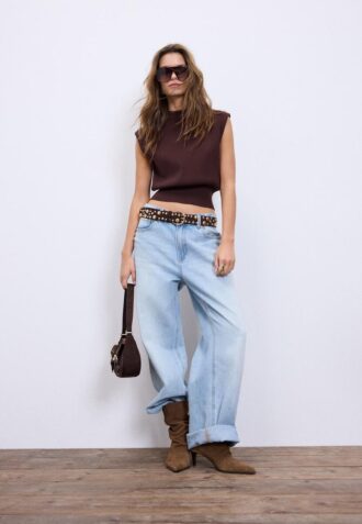 Pásek s nepravidelnými cvočky