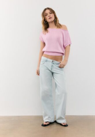 Rustikální pletená top s lodičkovým výstřihem Rustikální pletená top s lodičkovým výstřihem