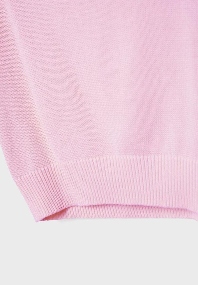 Rustikální pletená top s lodičkovým výstřihem Rustikální pletená top s lodičkovým výstřihem