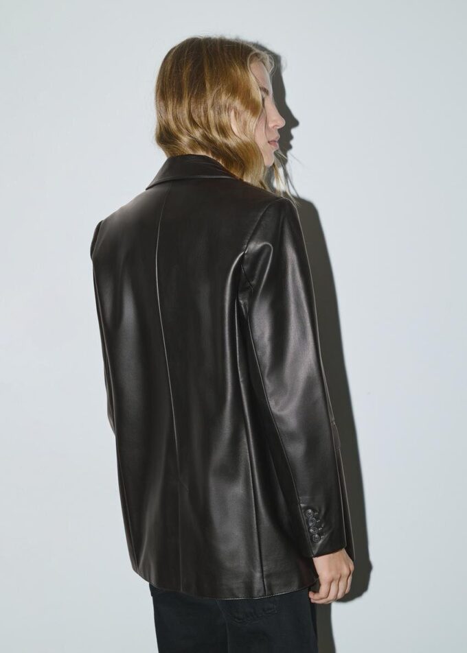 Sako s koženým efektem a regular fit střihem