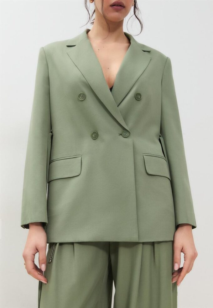 Sako s páskem Sako s páskem